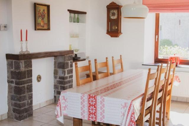 La petite maison du moulin de Scoville. Hamois Extérieur photo